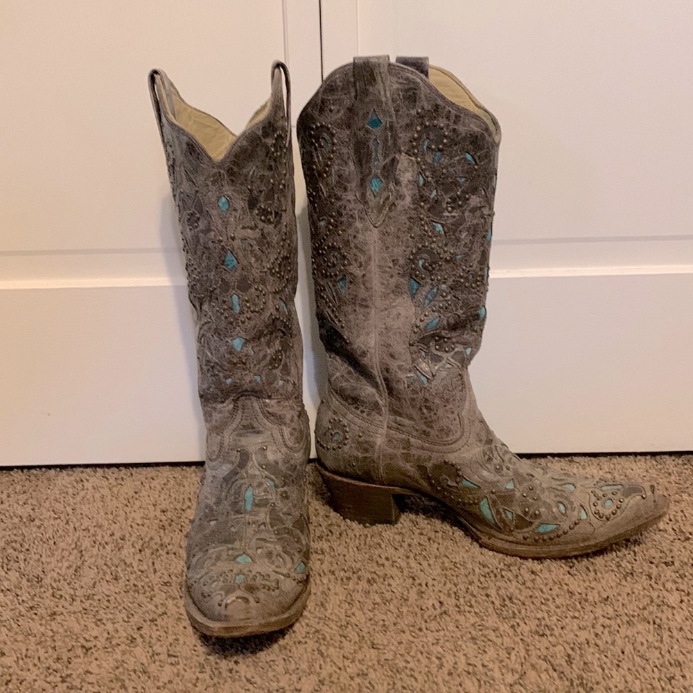 Corral turquoise inlay boots